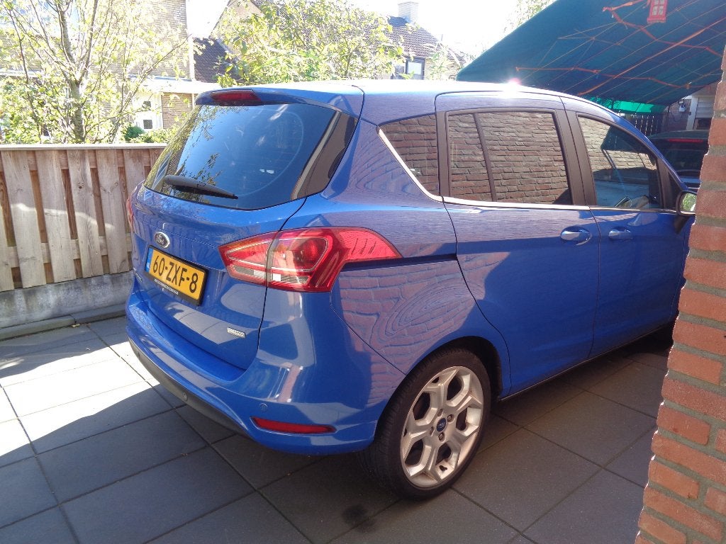 Foto 6 van Ford B-Max 1.0 Ecoboost 74KW/100PK 2013 Blauw