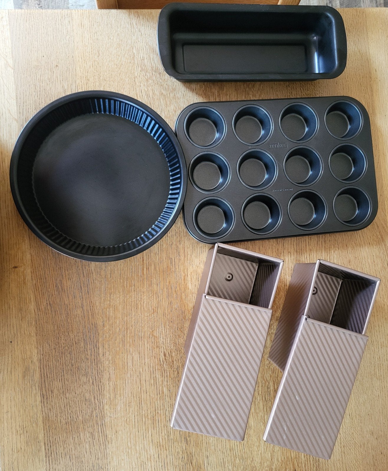 Bakvormen set: brood, muffin en taart, Ophalen, Zwart, Metaal, Overige merken