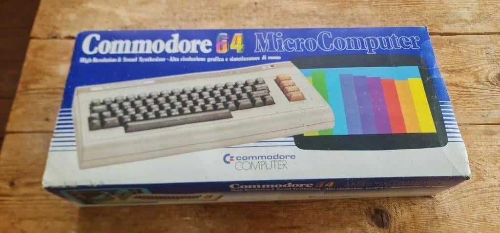 Commodore 64 MicroComputer - Vintage Homecomputer, Ophalen of Verzenden, Commodore