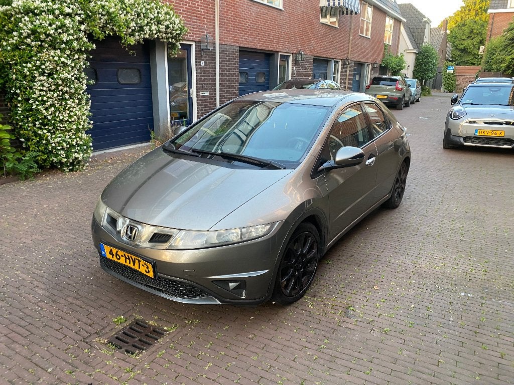 Honda Civic 1.4 I 5DR 2009 Grijs [CARPLAY - JBL AUDIO], Voorwielaandrijving, Stof, Zwart, 4 cilinders