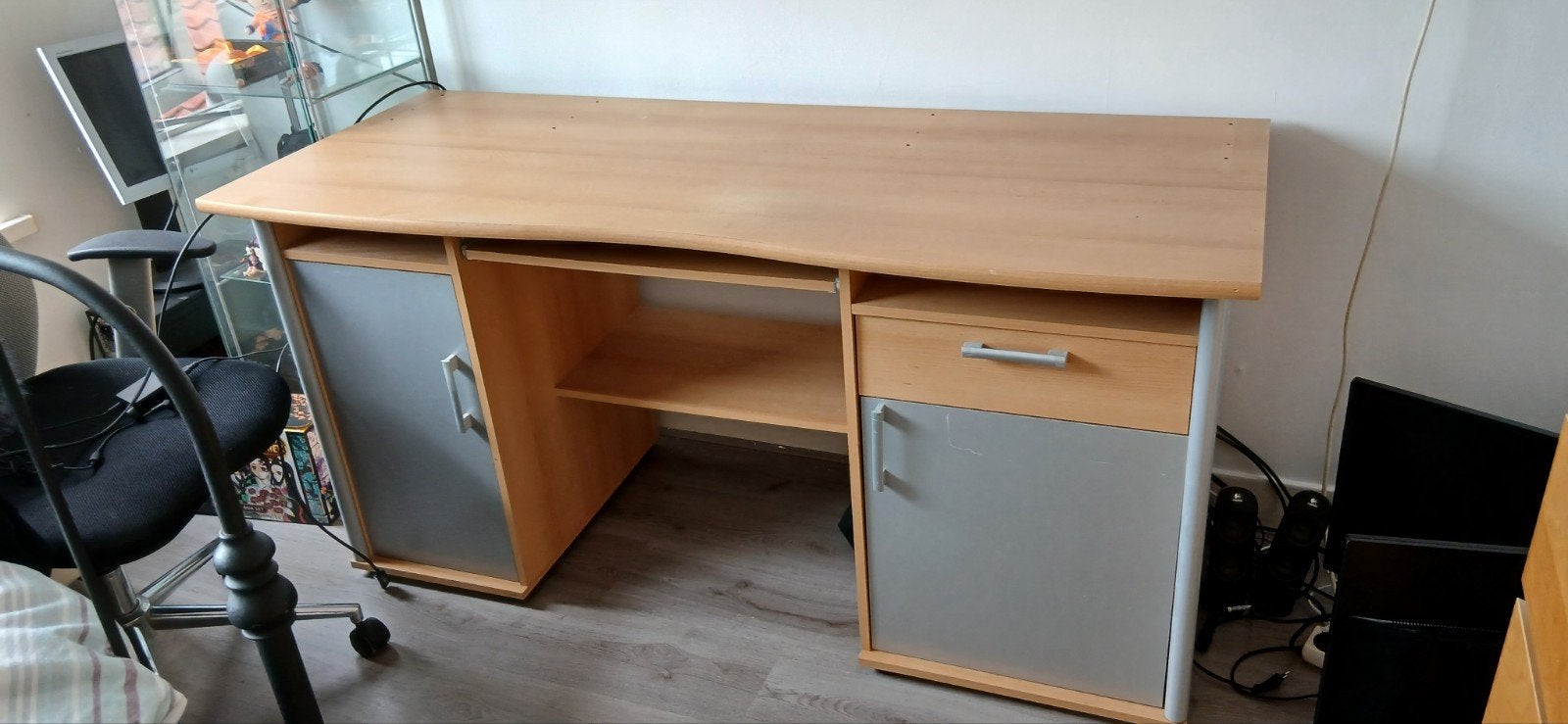 Lichtbruine Bureau Van Hout, Opbergruimte, Gebruikt, 155 cm, Overige merken