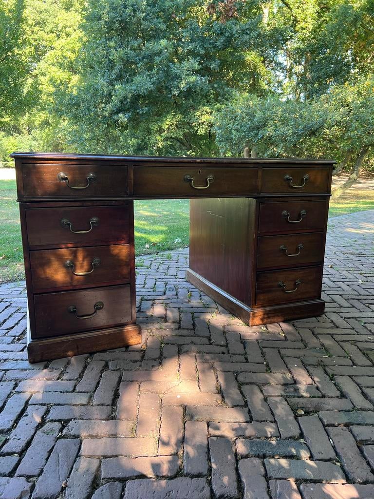 Klassiek Engels Bureau met Bureaustoel, Antiek en Kunst, Antiek | Kantoor en Zakelijk, Ophalen