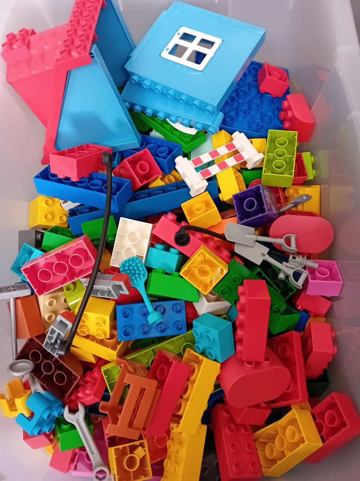 Grote bak met losse lego Duplo blokken, Gebruikt, ., Ophalen of Verzenden, Duplo
