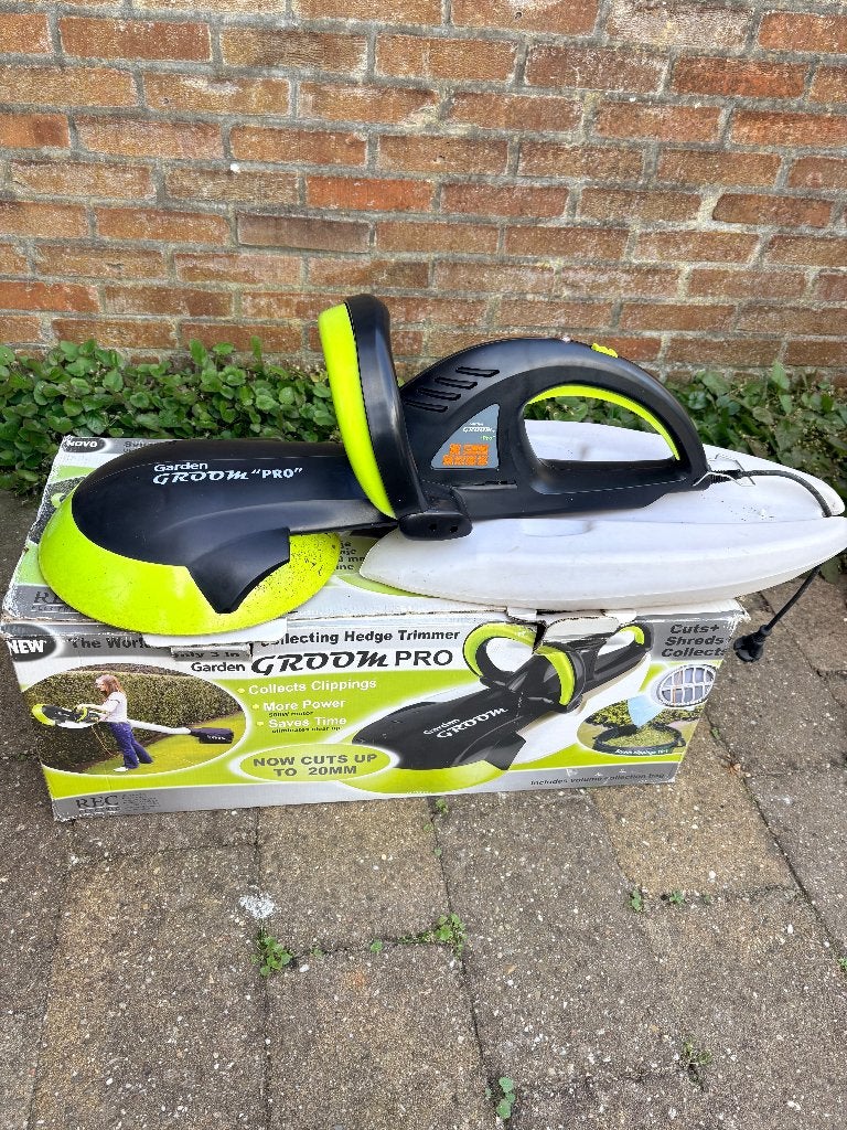 Garden Groom Pro, Ophalen, Gebruikt, Elektrisch, Garden Groom Pro