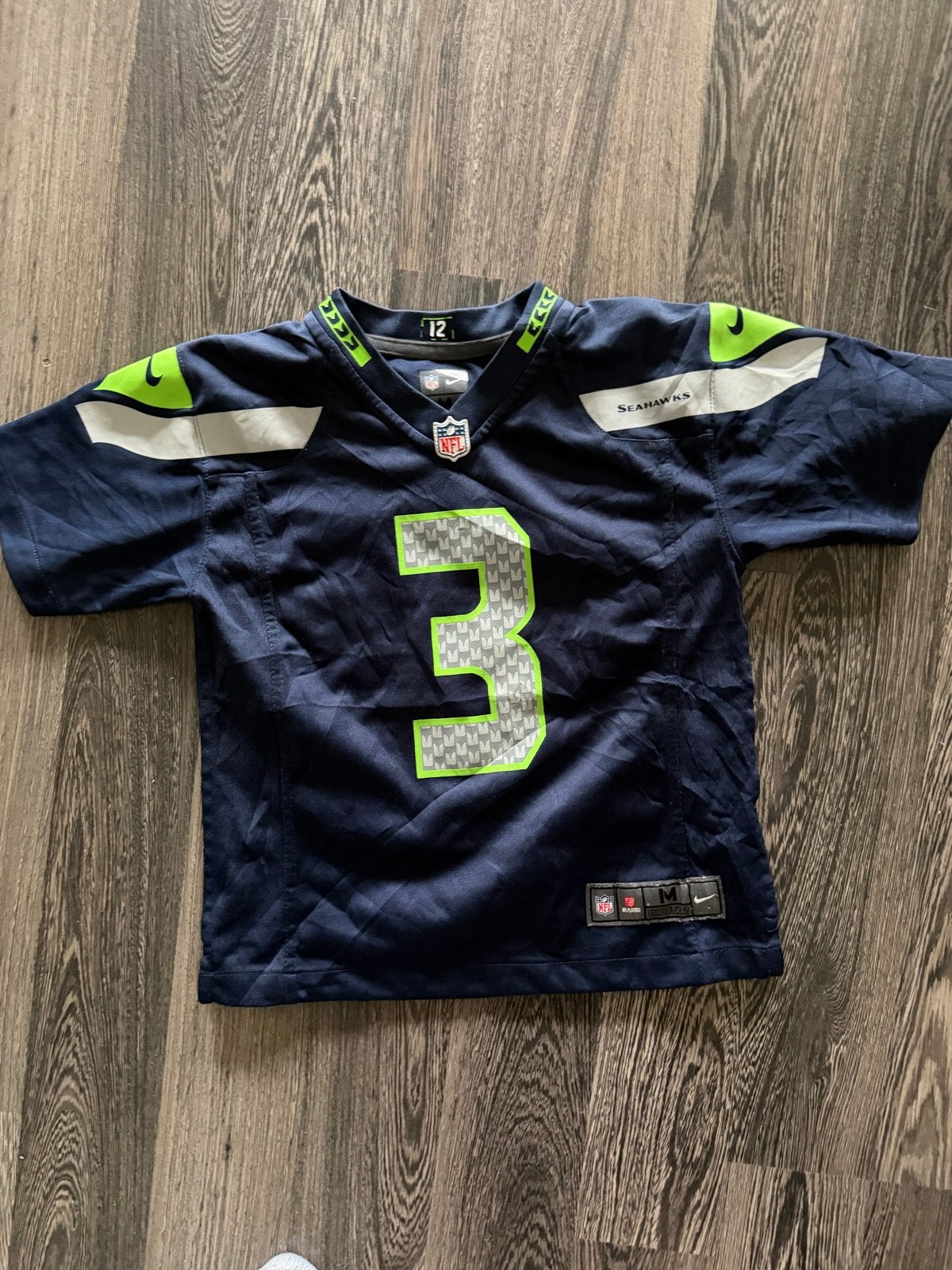 NFL Seattle Seahawks Wilson #3 Jersey - Maat M (5/6), Overige typen, Zo goed als nieuw, Maat 46 (S) of kleiner, Verzenden