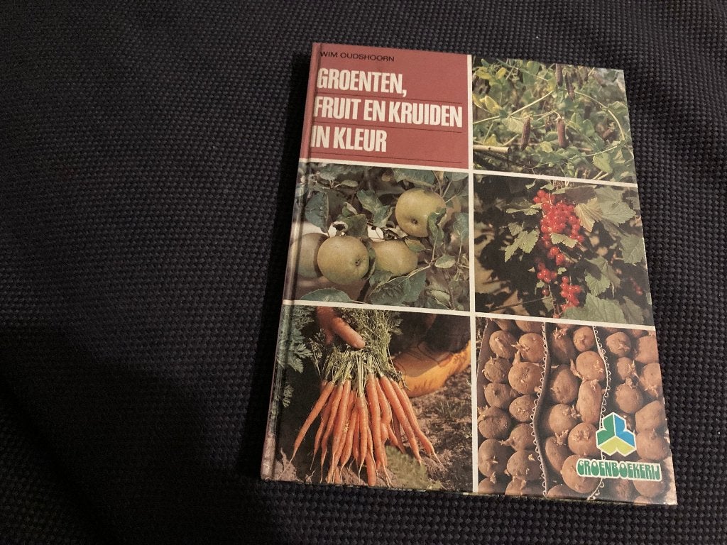 🥕 Groenten, fruit en kruiden in kleur - Wim Oudshoorn, Ophalen of Verzenden, Gelezen, Tuinieren en Tuinplanten