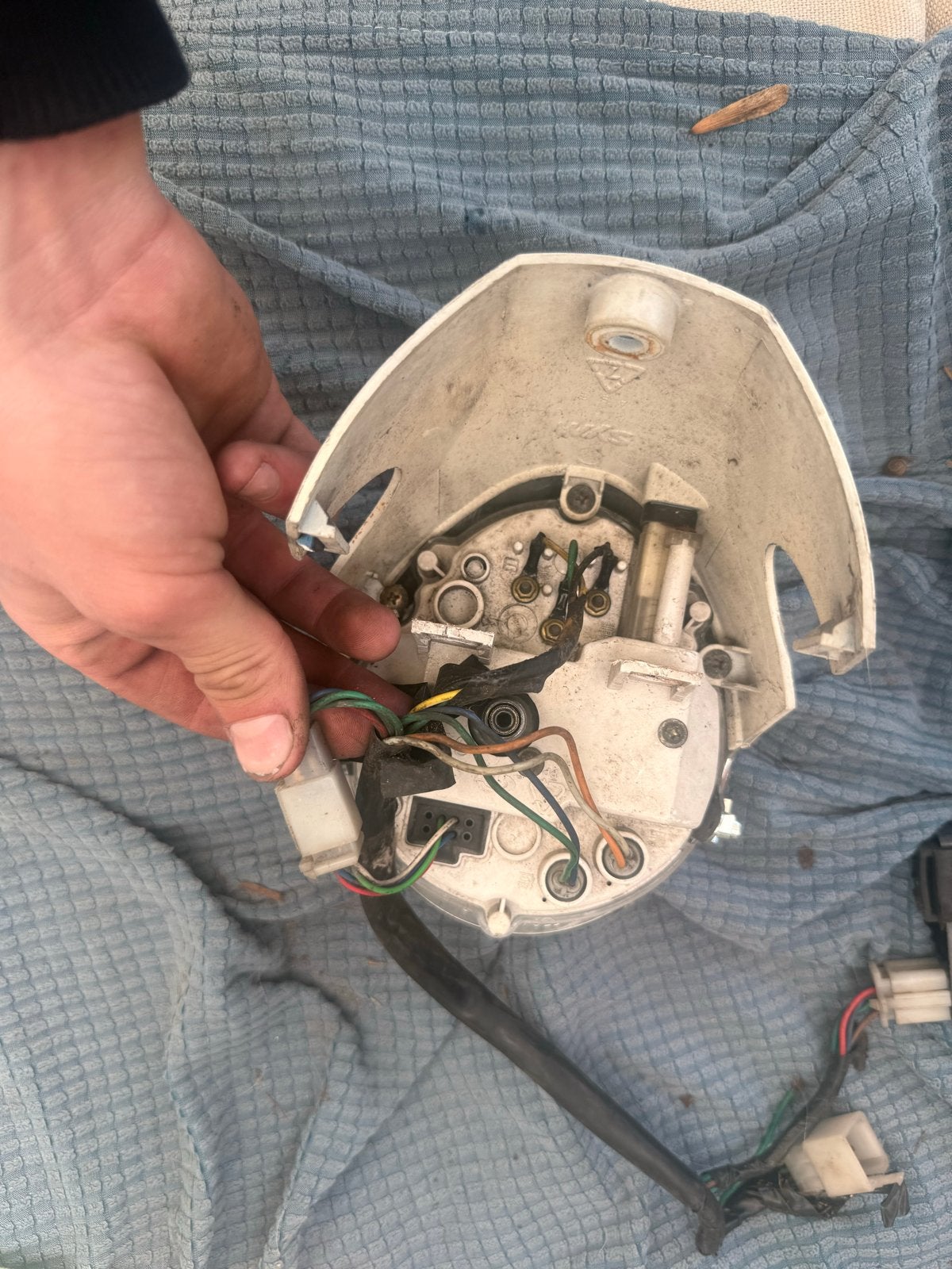 Zeldzame Mio 100cc kilometerteller met toebehoren, Fietsen en Brommers, Brommeronderdelen | Scooters, Ophalen of Verzenden, Gebruikt