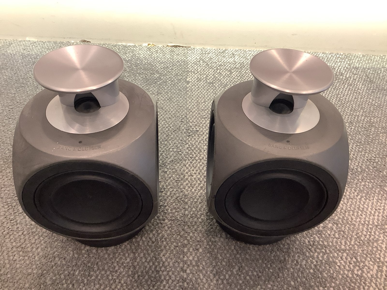 B&O Beolab 3 speakers