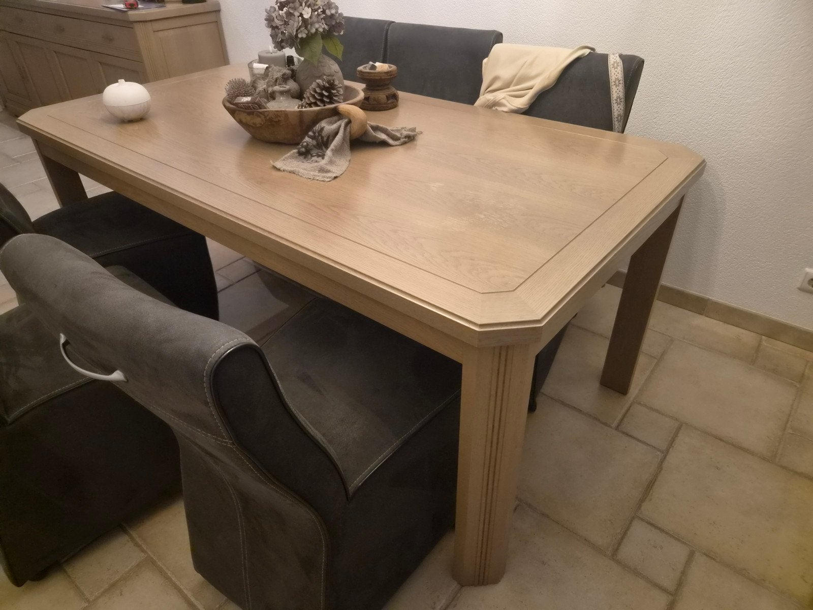 Stijlvolle Eettafel - Robuust en Modern Design, Huis en Inrichting, Ophalen, Gebruikt, 200 cm of meer, Vijf personen of meer