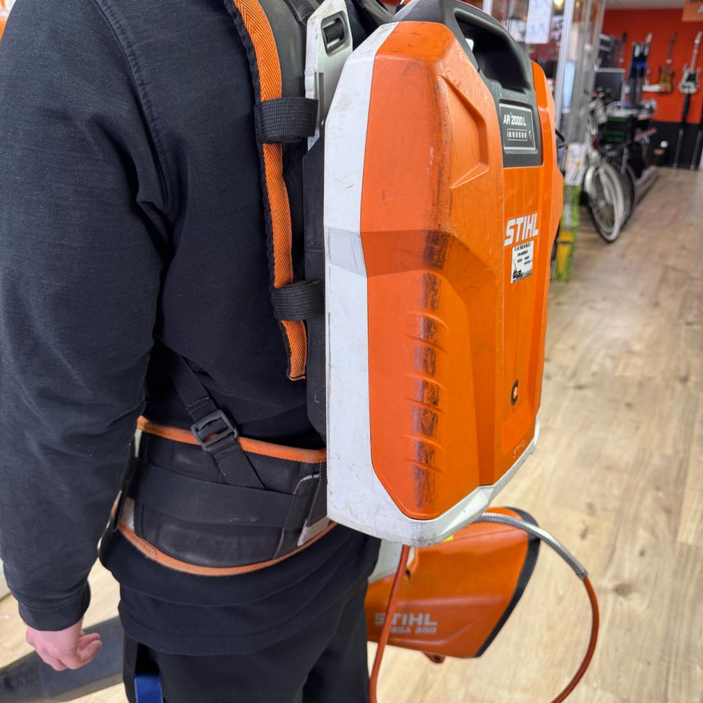 STIHL AR 2000 L Ruggedragen accu | Stihl Accu | Consignatie, Stihl, Zo goed als nieuw, Support@stihl.com, Tihl Inc., 536 Viking Dr, Virginia Beach, 
VA 23452
USA