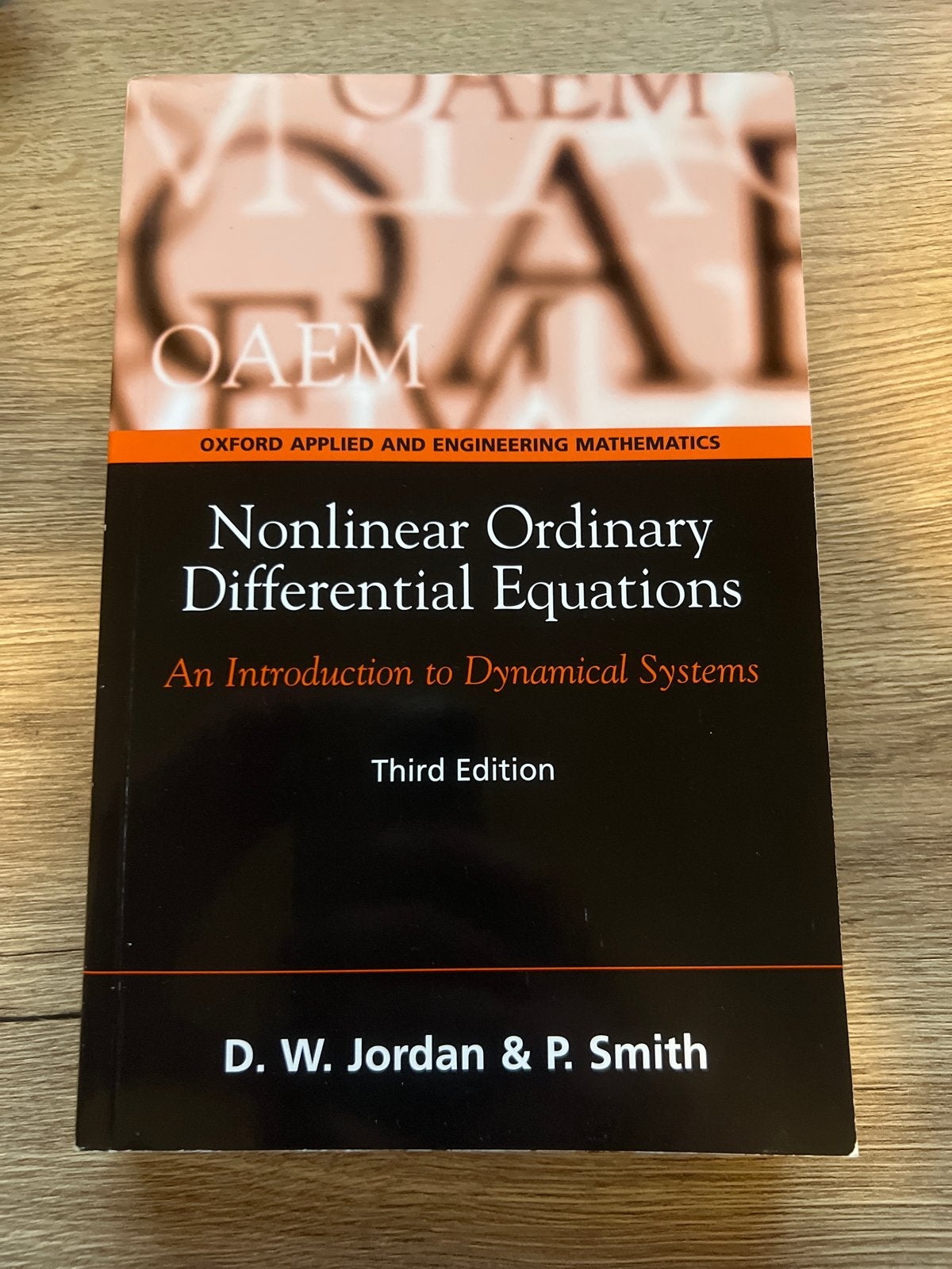 Nonlinear Ordinary Differential Equations - D.W. Jordan, Ophalen of Verzenden, Beta, Gelezen, WO