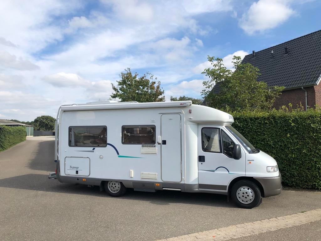 Hymer Tramp T574 2.8TDi 5.99 Airco Draaistoelen Vastbed, Particulier, Half-integraal, Hymer