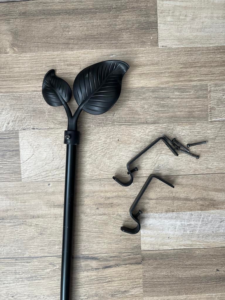 Gordijnrail 120cm zwart met bladmotief, Ophalen, Gebruikt, Zwart
