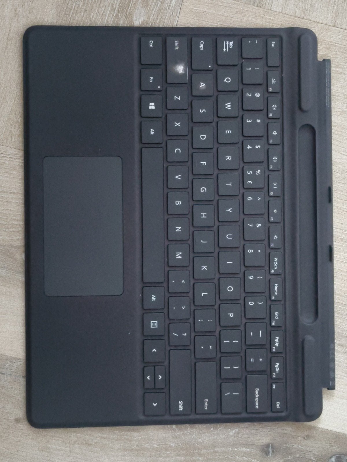 Defect Surface Signature Keyboard QWERTY voor onderdelen, Ophalen of Verzenden, Qwerty, Niet werkend, Trackpad