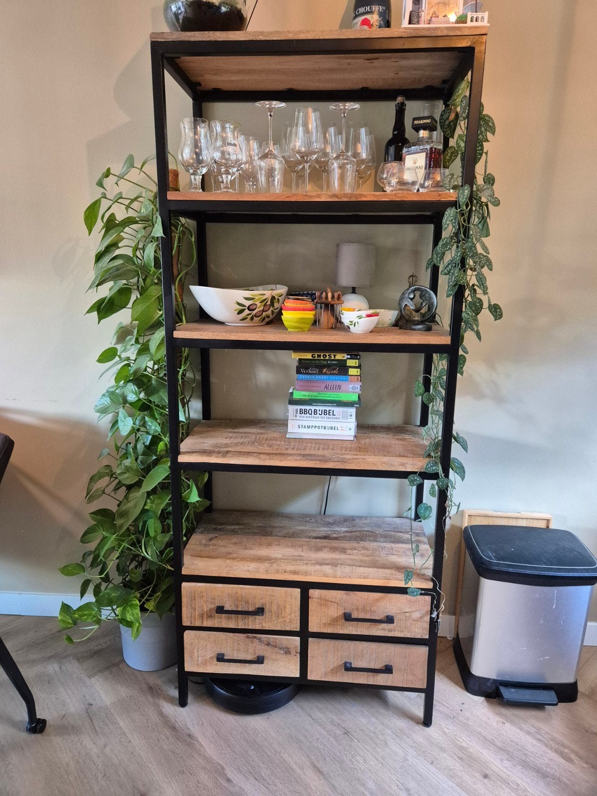 Kyan Boekenkast Leenbakker - Hout met 4 lades, Ophalen, Gebruikt, 50 tot 100 cm, Met lade(s)