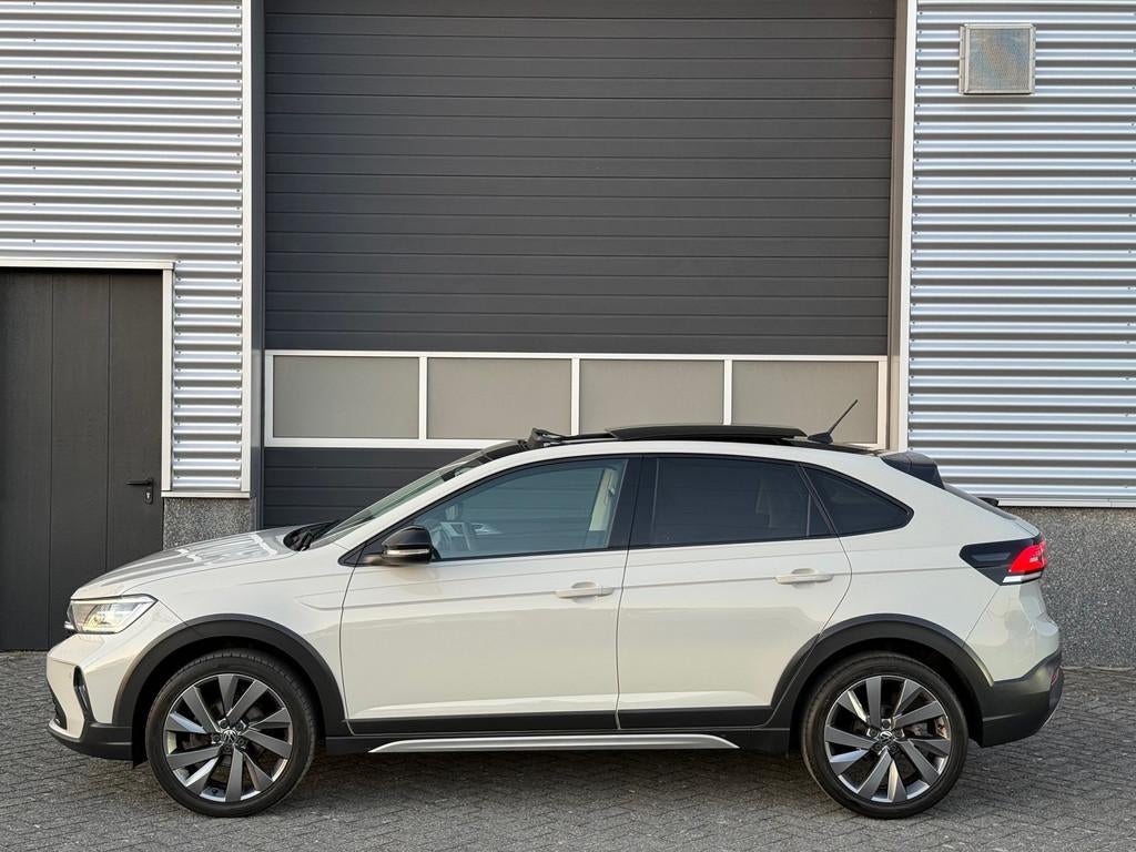 Volkswagen Taigo 1.0 TSI Pano IQ Leder Camera 18 Inch, Voorwielaandrijving, Gebruikt, Zwart, Origineel Nederlands