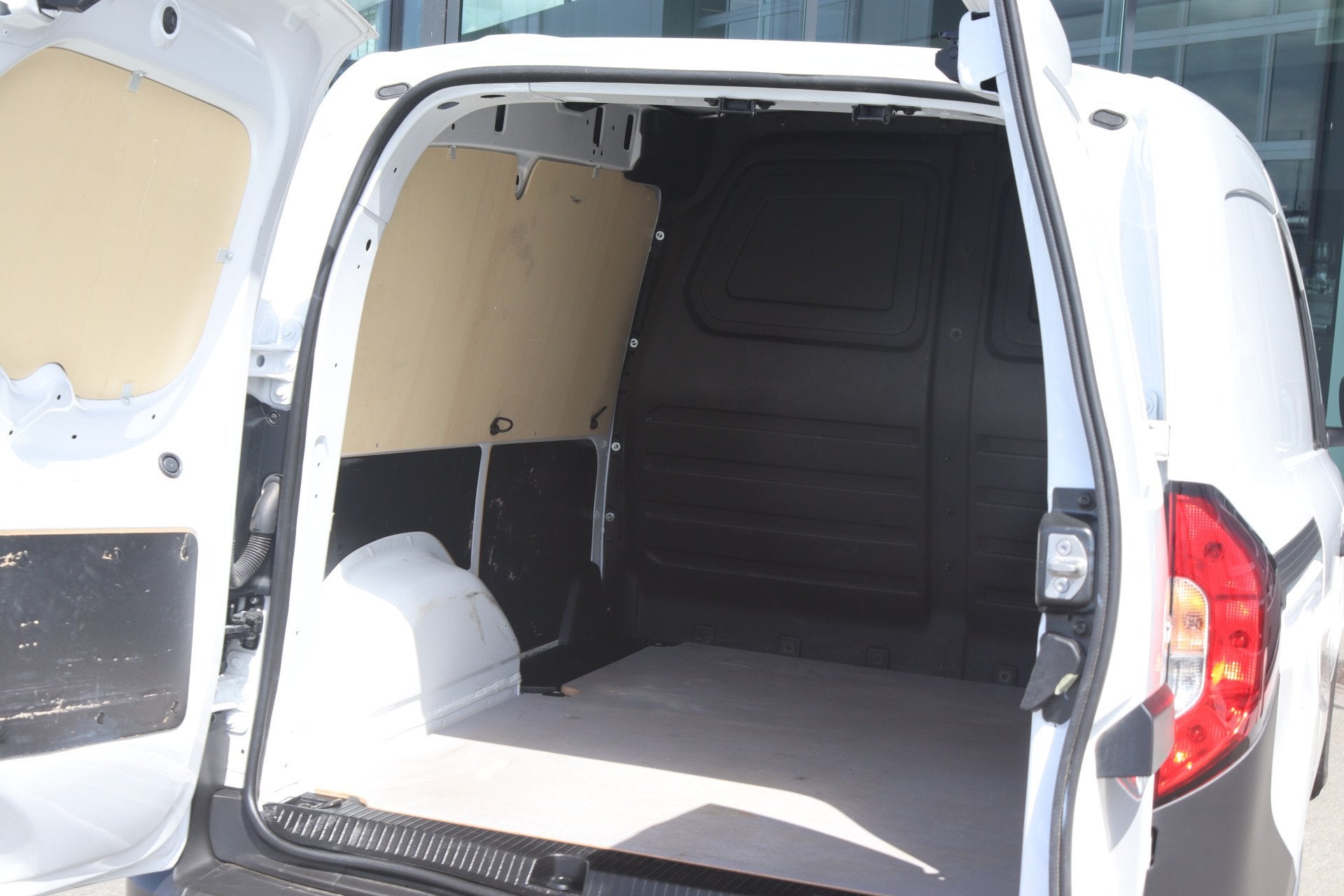 Mercedes-Benz Citan 108 CDI L1 | NAVI/AIRCO/CRUISE C/PARKTRO, Voorwielaandrijving, Gebruikt, Euro 6, 4 cilinders