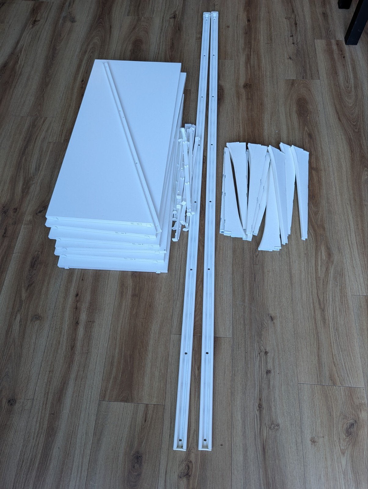 Algot wandsysteem kast. Rails 198cm. 6 planken, Ophalen, Hout, Overige typen