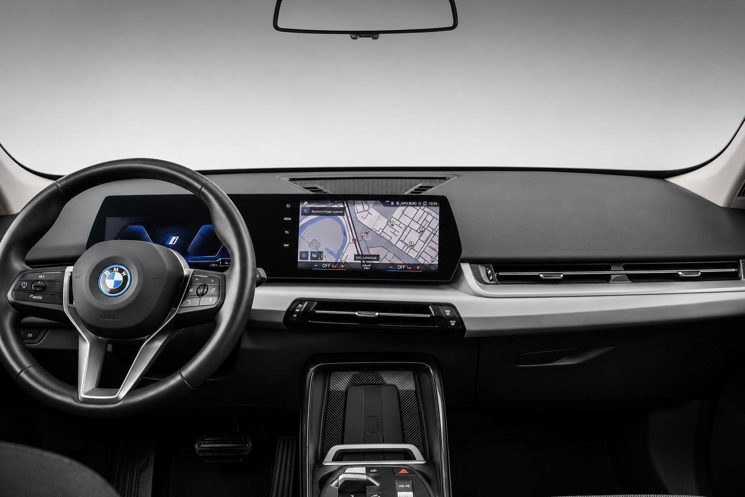BMW X1 xDrive25e|Pano| Carplay|Sportstoelen|Camera|Navi|Crui, Stof, Gebruikt, Euro 6, Vierwielaandrijving