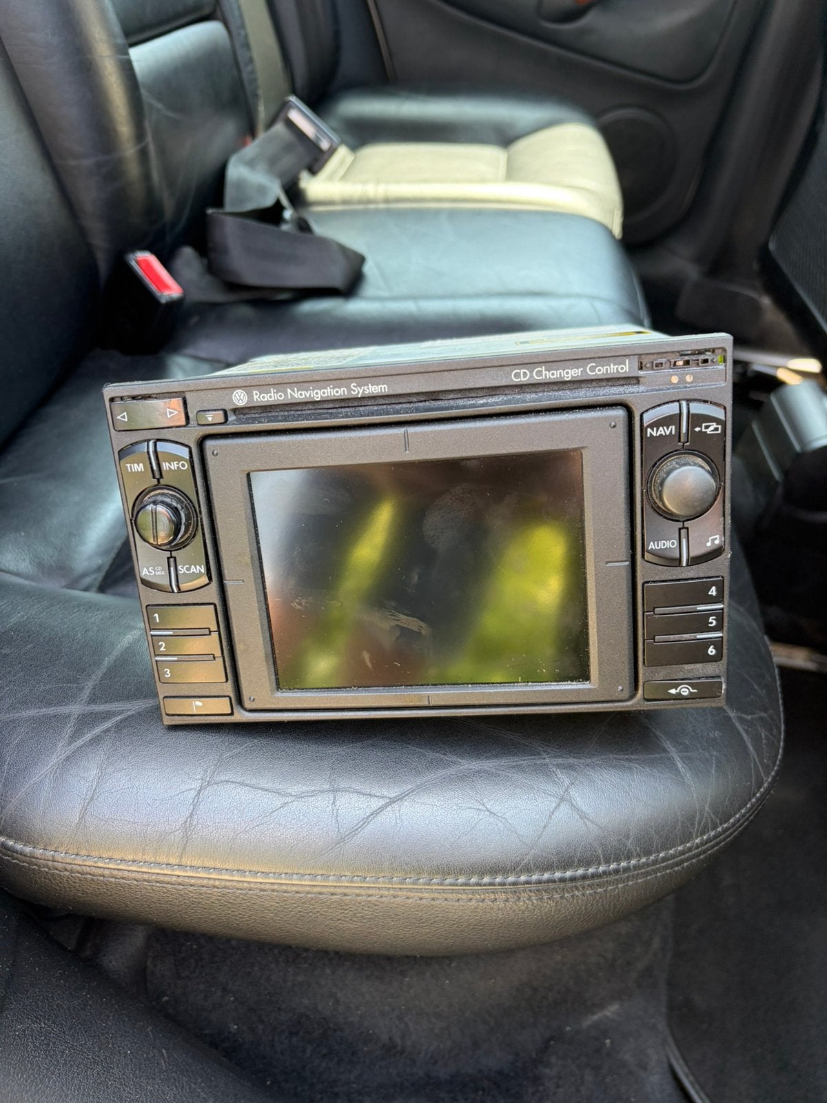 VW Golf mk4 originele radio (gps), Ophalen of Verzenden, Zo goed als nieuw