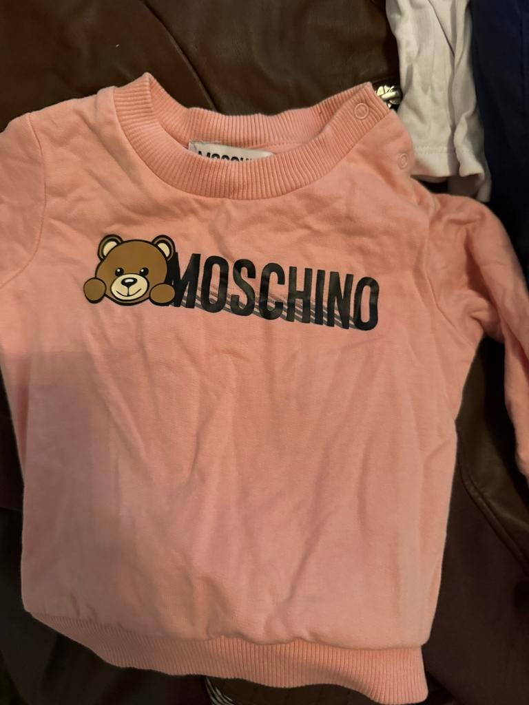 Moschino Baby Trui Roze met Beer - Maat 60 (3-6 maanden), Verzenden, Zo goed als nieuw, Jongetje of Meisje