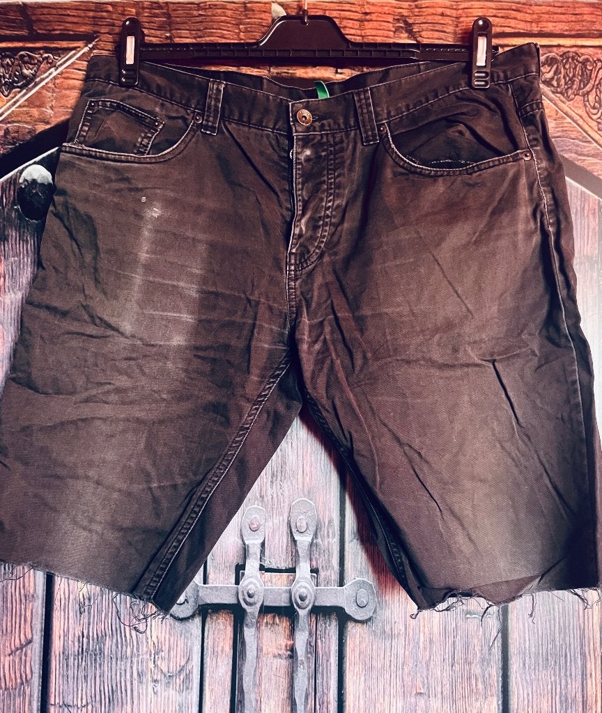 Afgeknipte spijker short maat L/XL nu voor 2,50€, Zwart, Maat 56/58 (XL), Ophalen of Verzenden, Noidea