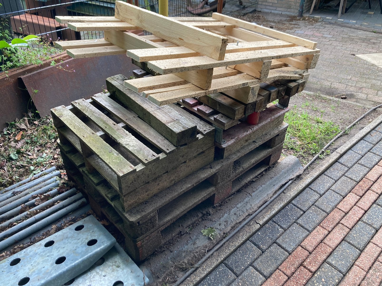 Pallets / brandhout, Doe-het-zelf en Verbouw, Hout en Planken, Ophalen, Zo goed als nieuw, Pallet, Minder dan 200 cm