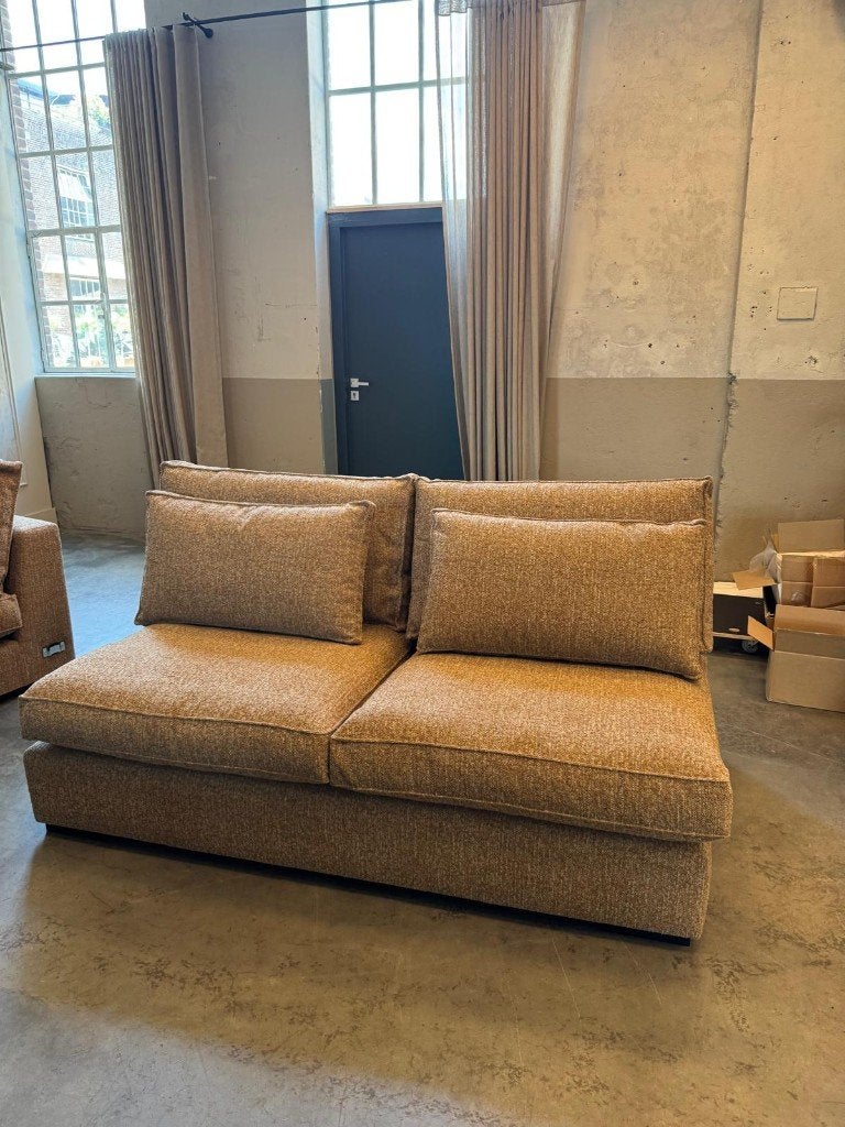 3 zits Annabelle l Whoon | Room108 l van €1463,- voor €699,-, Ophalen, 100 tot 125 cm, Rechte bank, Stof