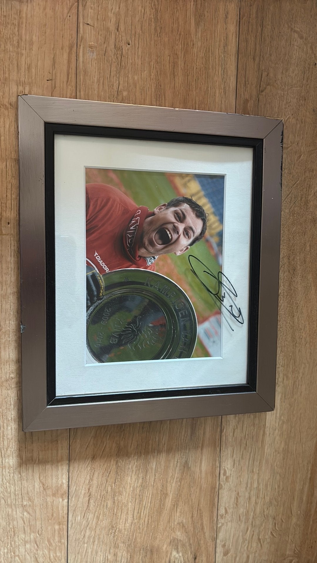 Sander Boschker foto met handtekening op t glas, Ophalen, Gebruikt