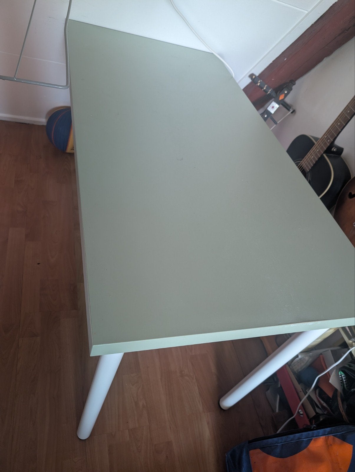 Bureau IKEA gratis mintgroen, Huis en Inrichting, Bureaus, Ophalen