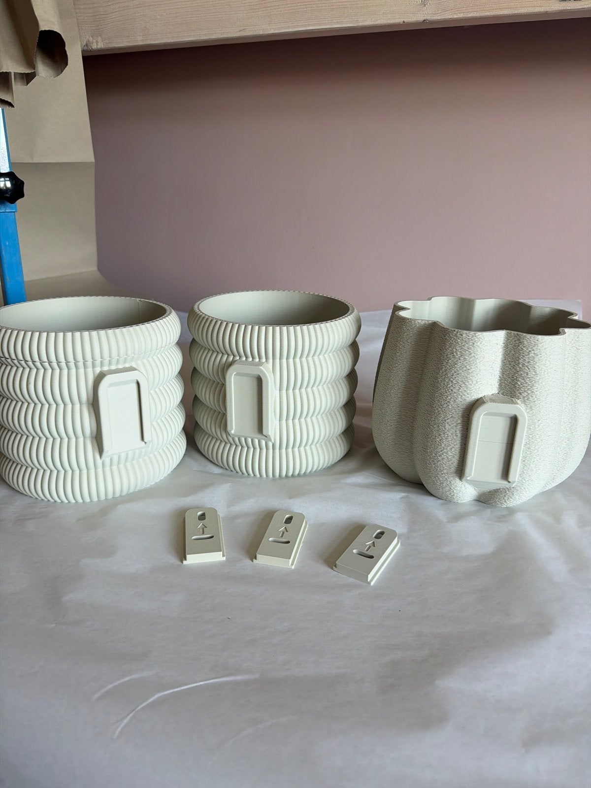 3D geprinte hangpotten beige met printfoutje, Tuin en Terras, Bloempotten, Kunststof, Gebruikt, Binnen, Ophalen of Verzenden