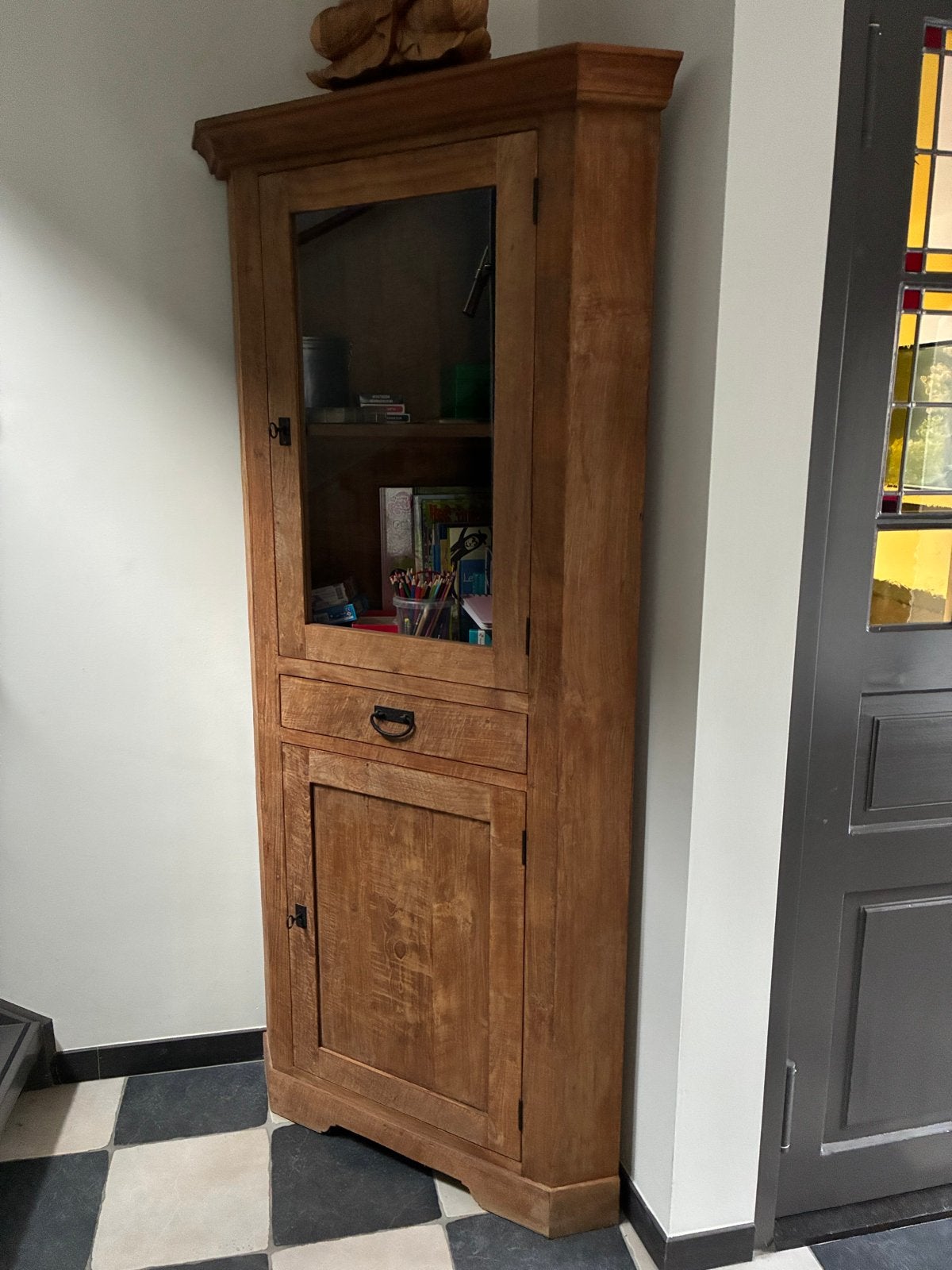 Massief houten hoekkast met glas en lade, Ophalen, 200 cm of meer, 50 tot 100 cm, Met lade(s)