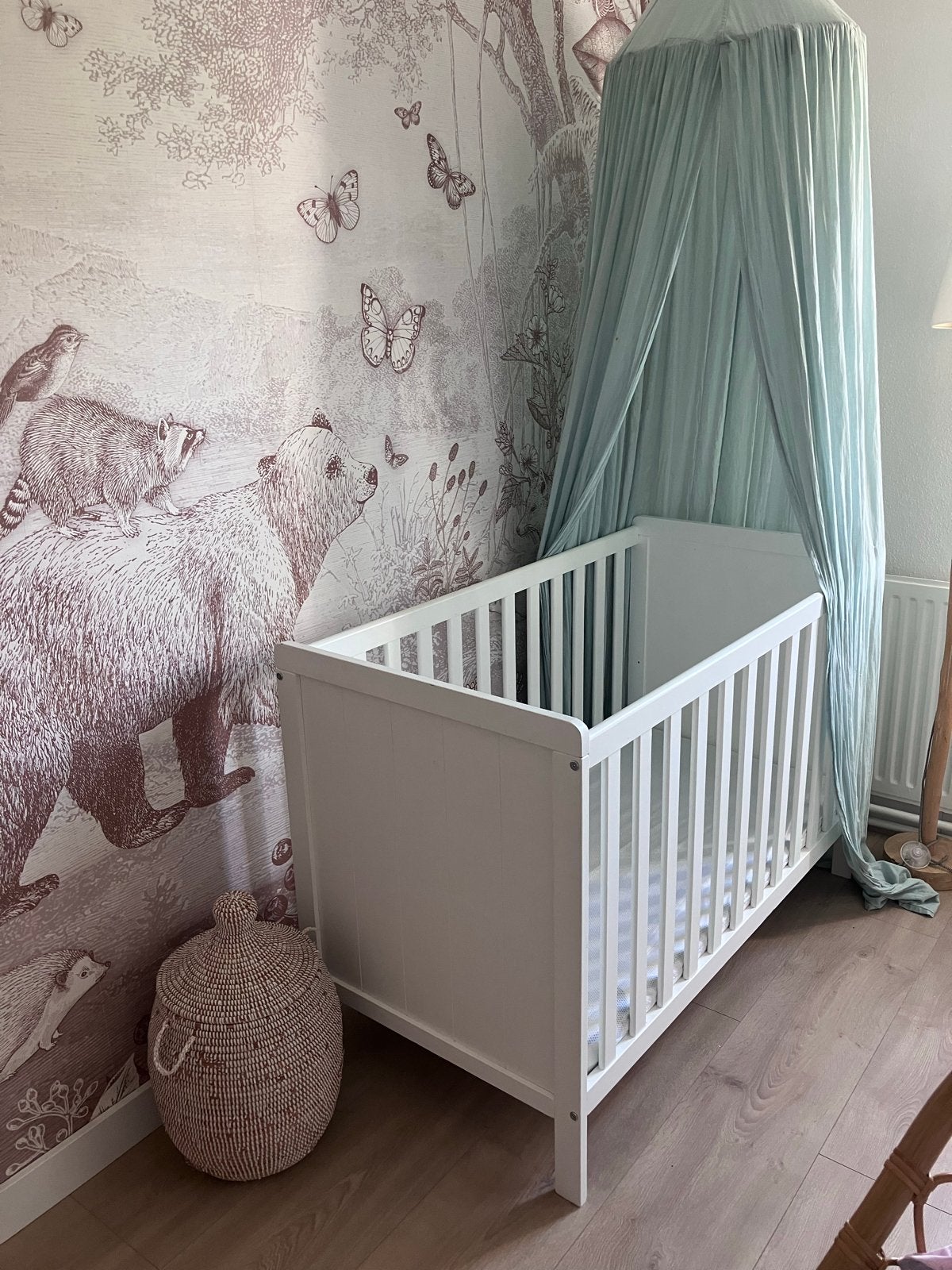 Prachtig ledikantje inclusief matras en aerosleep, Kinderen en Baby's, Babywiegjes en Ledikanten, Ophalen, Zo goed als nieuw, Ledikant