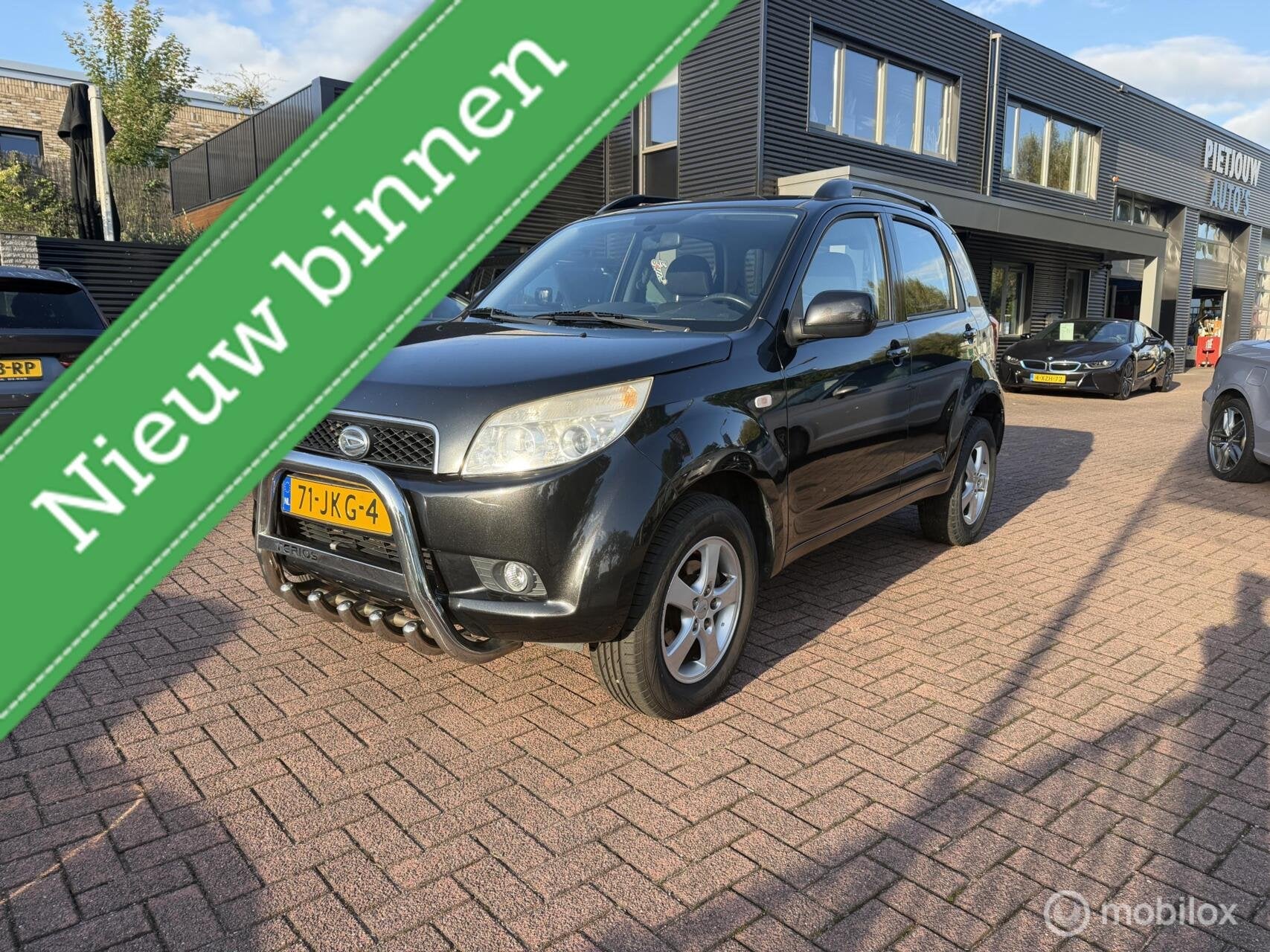 Daihatsu Terios 1.5-16v Explore 2WD 1e Eig Automaat boekjes, Auto's, 1350 kg, Gebruikt, Zwart, 400 kg