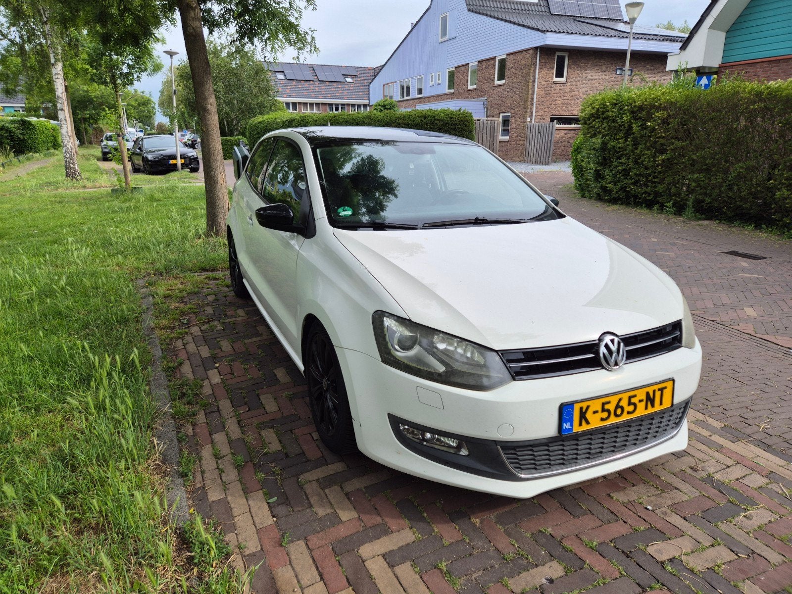 Volkswagen Polo 1.4 16V FSI 63KW 2011 Wit, Auto's, Voorwielaandrijving, 970 kg, 40 €/maand, 4 cilinders