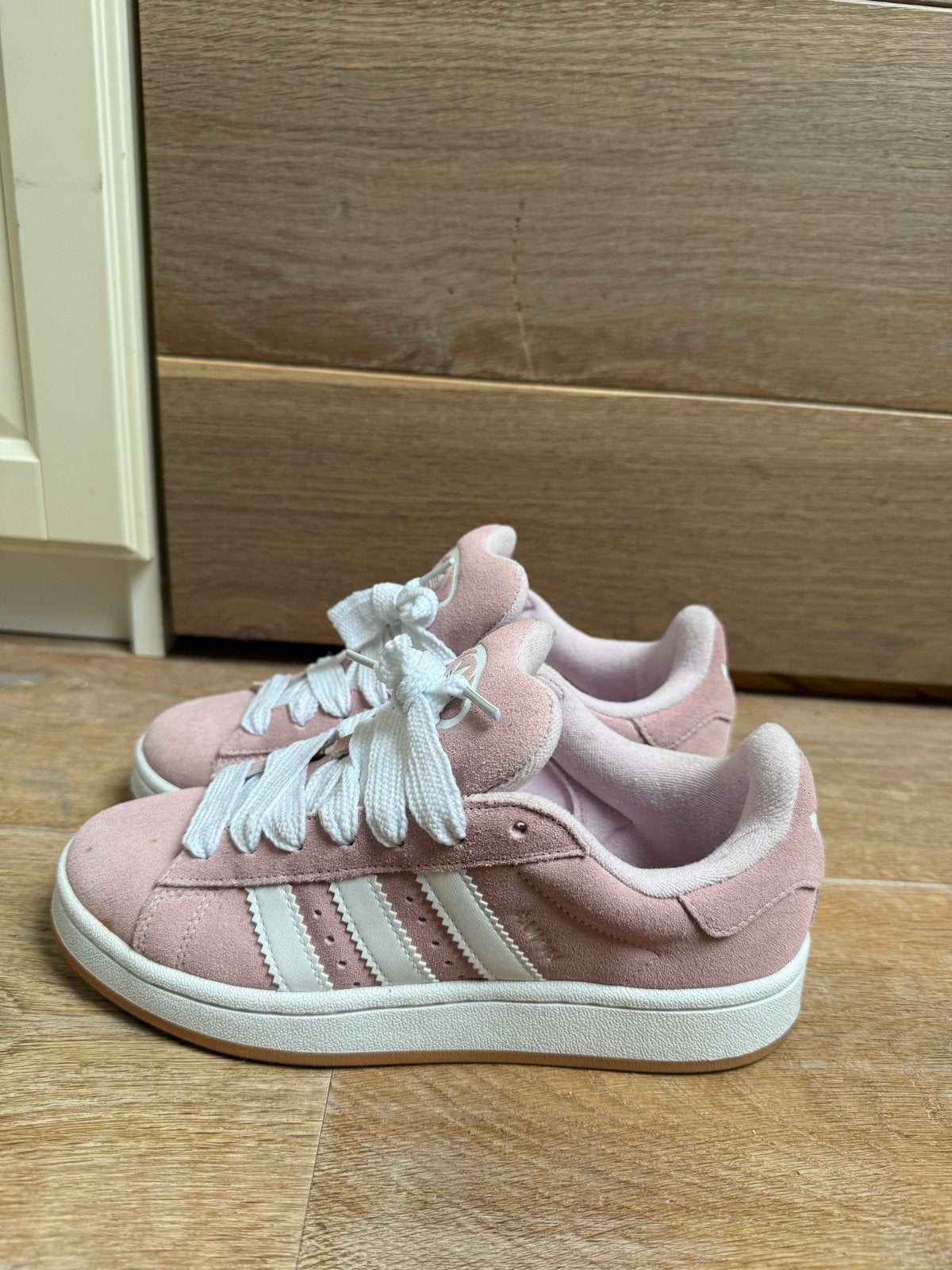Adidas Campus Roze Maat 38 - Stijlvolle Sneakers, Ophalen of Verzenden, Gedragen, Roze, Sneakers of Gympen