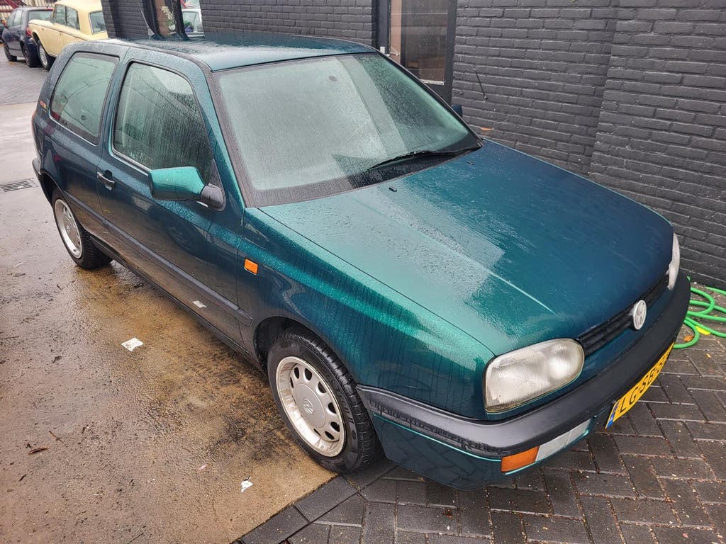 Volkswagen Golf 1.9 D CL kat.3drs, foto 3