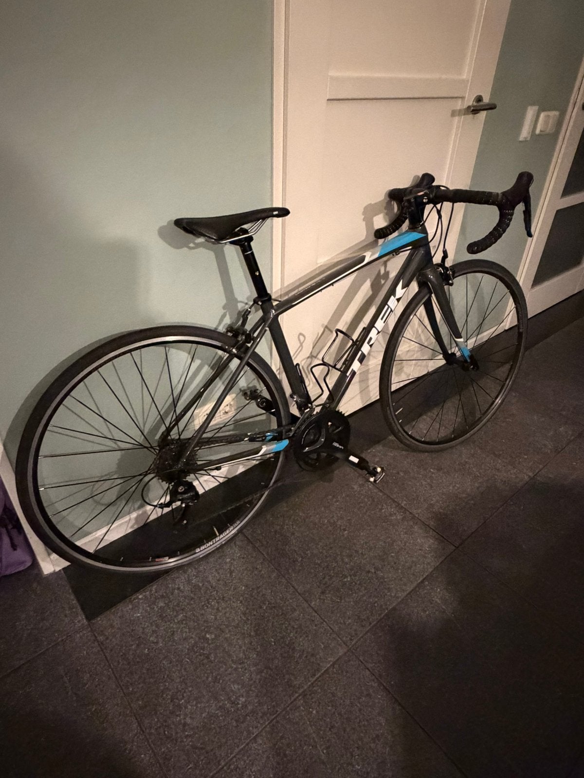 Trek Domane AL 3, 28 inch, Velgrem, Aluminium, 49 tot 53 cm