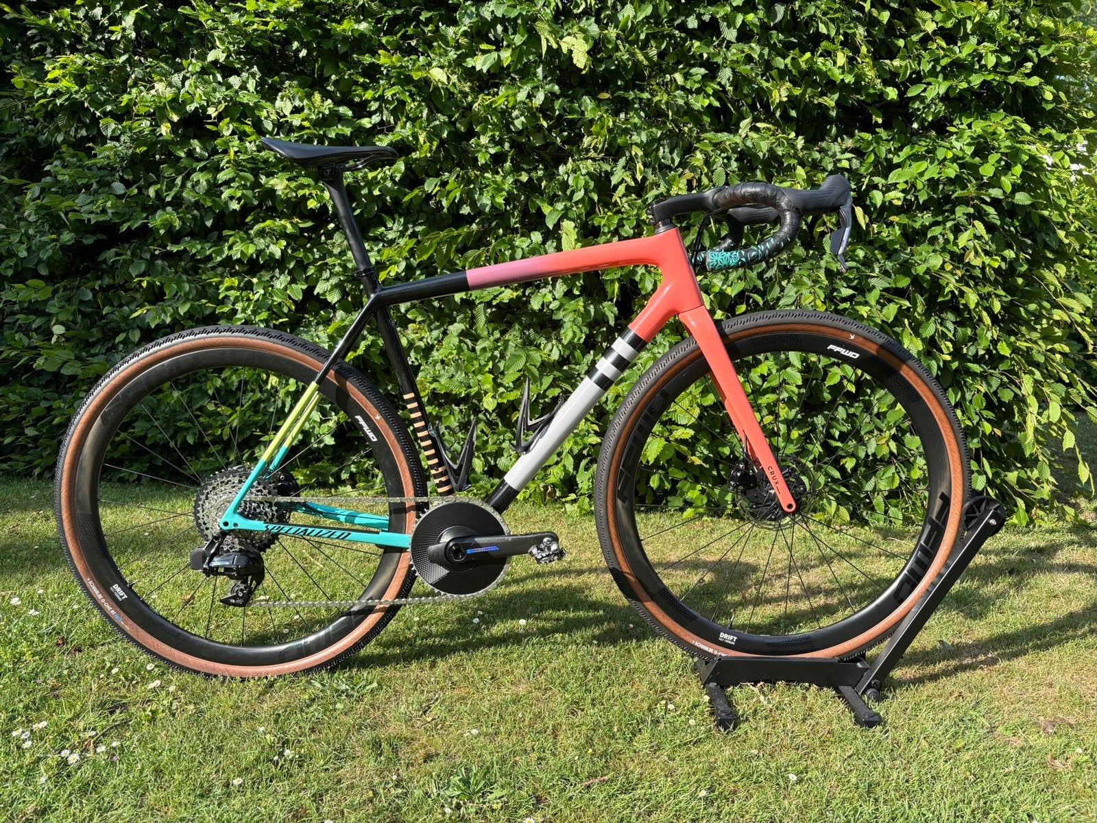 Smetteloze Specialized crux pro 56, Sram E1 shifters!, 28 inch, Carbon, 10 tot 15 versnellingen, Zo goed als nieuw