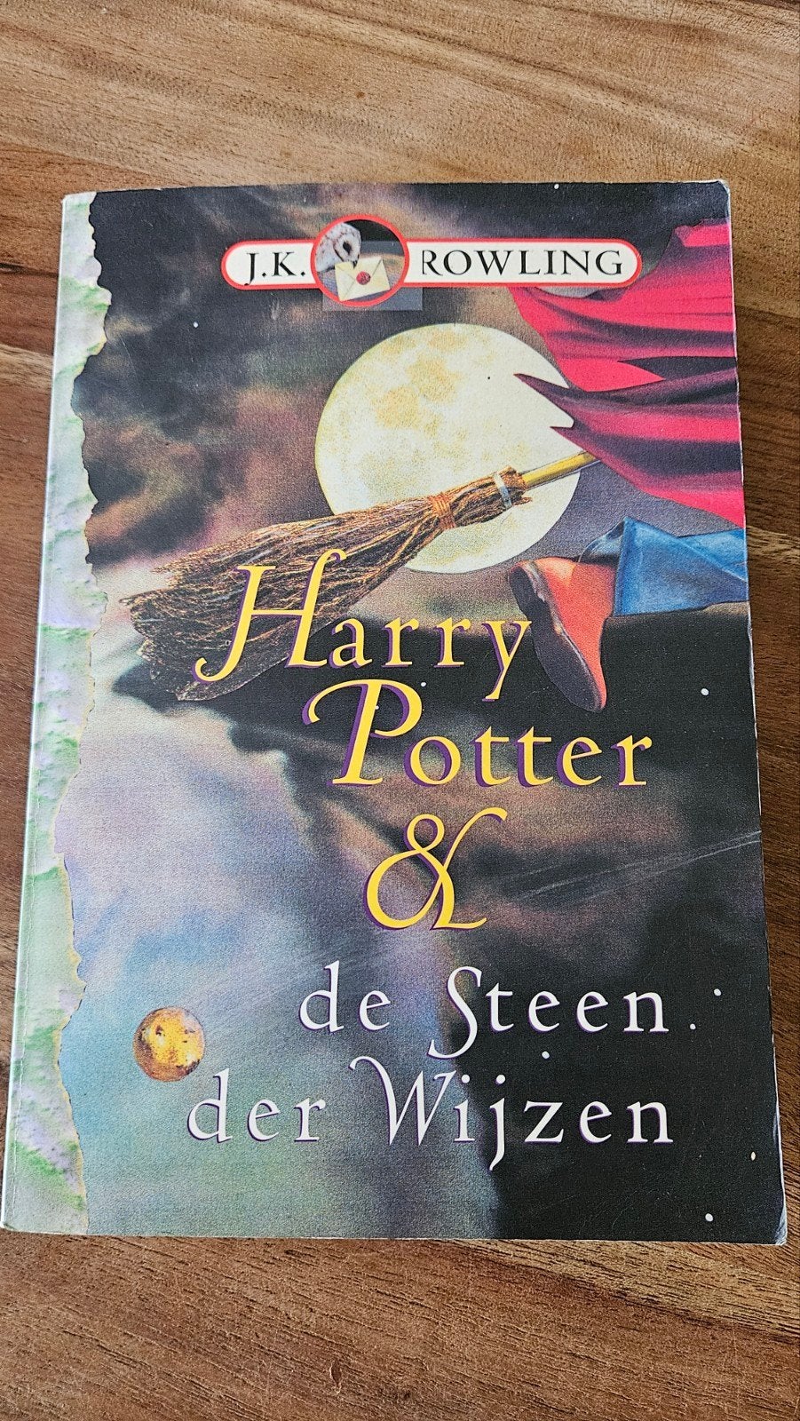 Harry Potter en de Steen der Wijzen - J.K. Rowling, Boeken, Fantasy, Ophalen of Verzenden, Gelezen, J.K. Rowling
