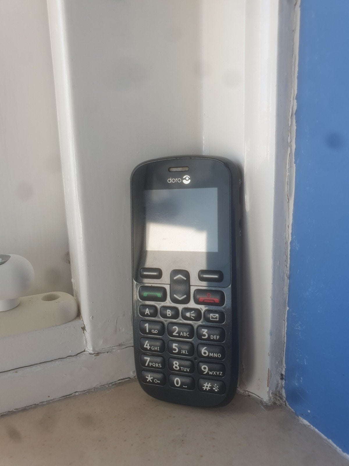 Doro telefoon - Weinig gebruikt en werkt perfect, Telecommunicatie, Mobiele telefoons | Overige merken, Ophalen of Verzenden