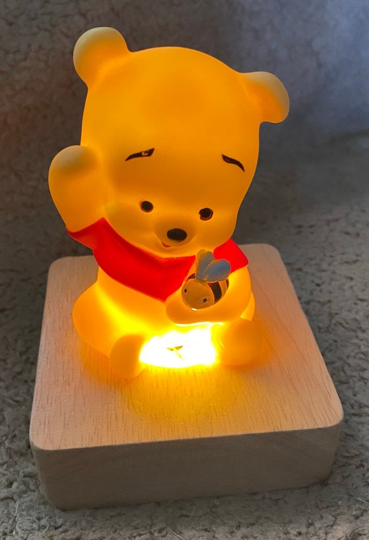 Winnie The Pooh Lampje, Gebruikt, Meerkleurig, Ophalen of Verzenden, Overige merken