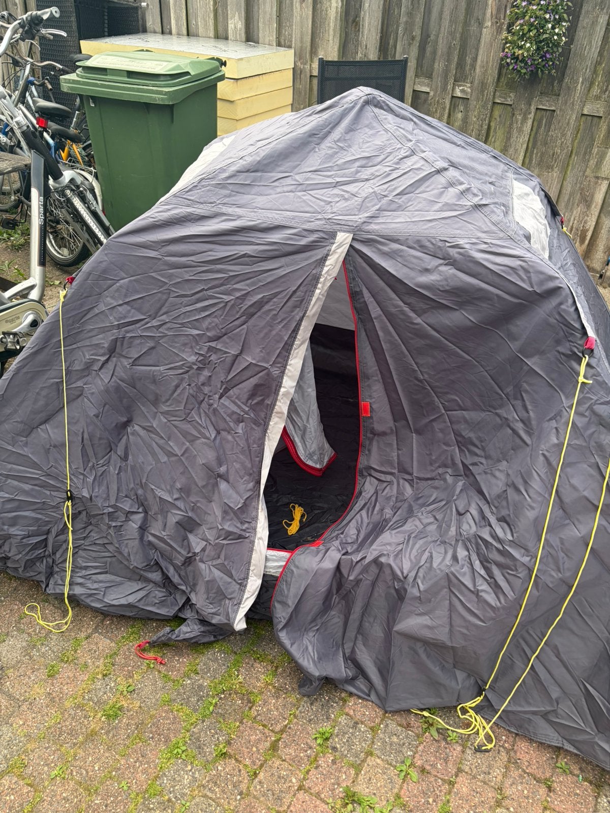 Bijzettent, Caravans en Kamperen, Tenten, Ophalen, Gebruikt, Tot en met 2