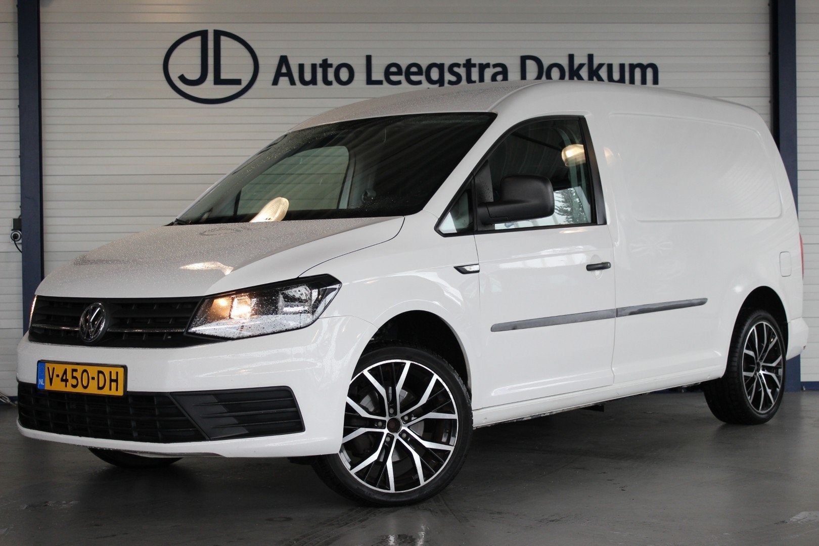 Volkswagen Caddy 2.0 TDI L2H1 BMT Maxi Trendline Automaat |, Auto's, Stof, Gebruikt, Volkswagen, Wit