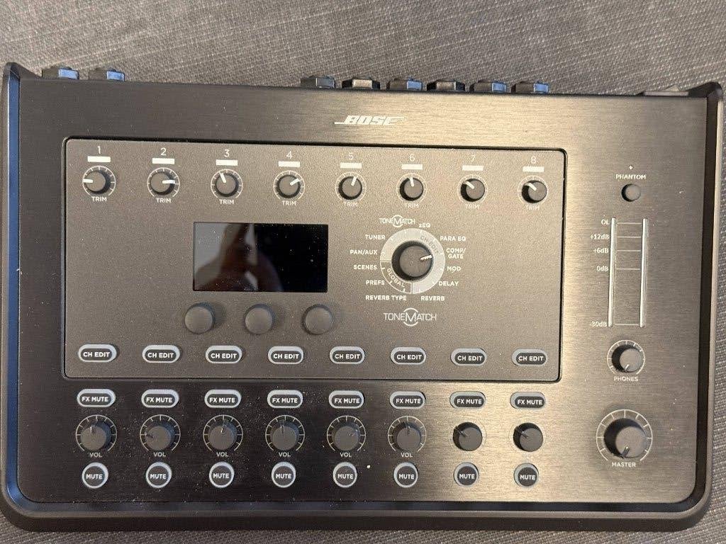 Bose T8S ToneMatch Mixer – Professionele Digitale Mixer, Ophalen, Zo goed als nieuw, 5 tot 10 kanalen, Microfooningang