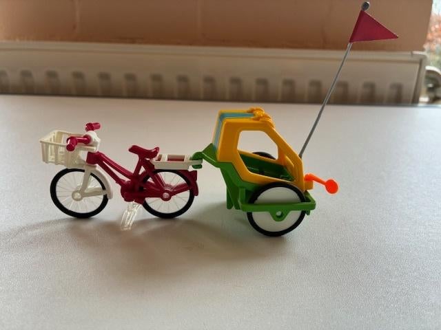 Playmobil fiets met fietsaanhanger 6388, Ophalen of Verzenden, Zo goed als nieuw, Complete set