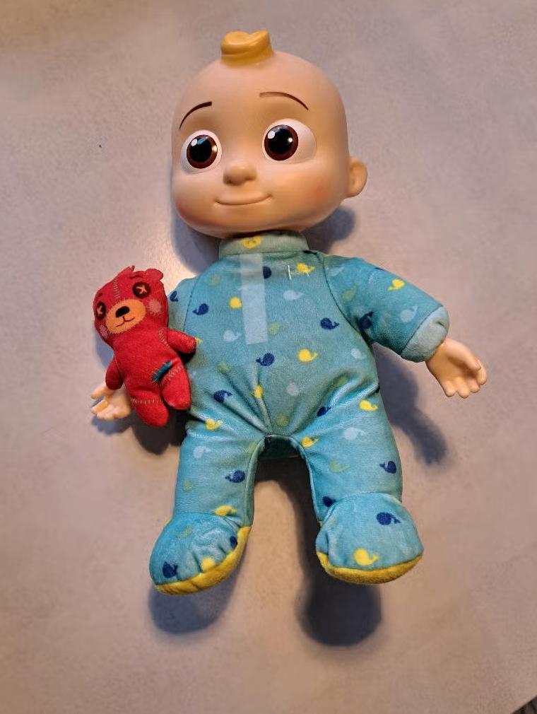 Cocomelon pop, Kinderen en Baby's, Ophalen of Verzenden, Zo goed als nieuw, Babypop