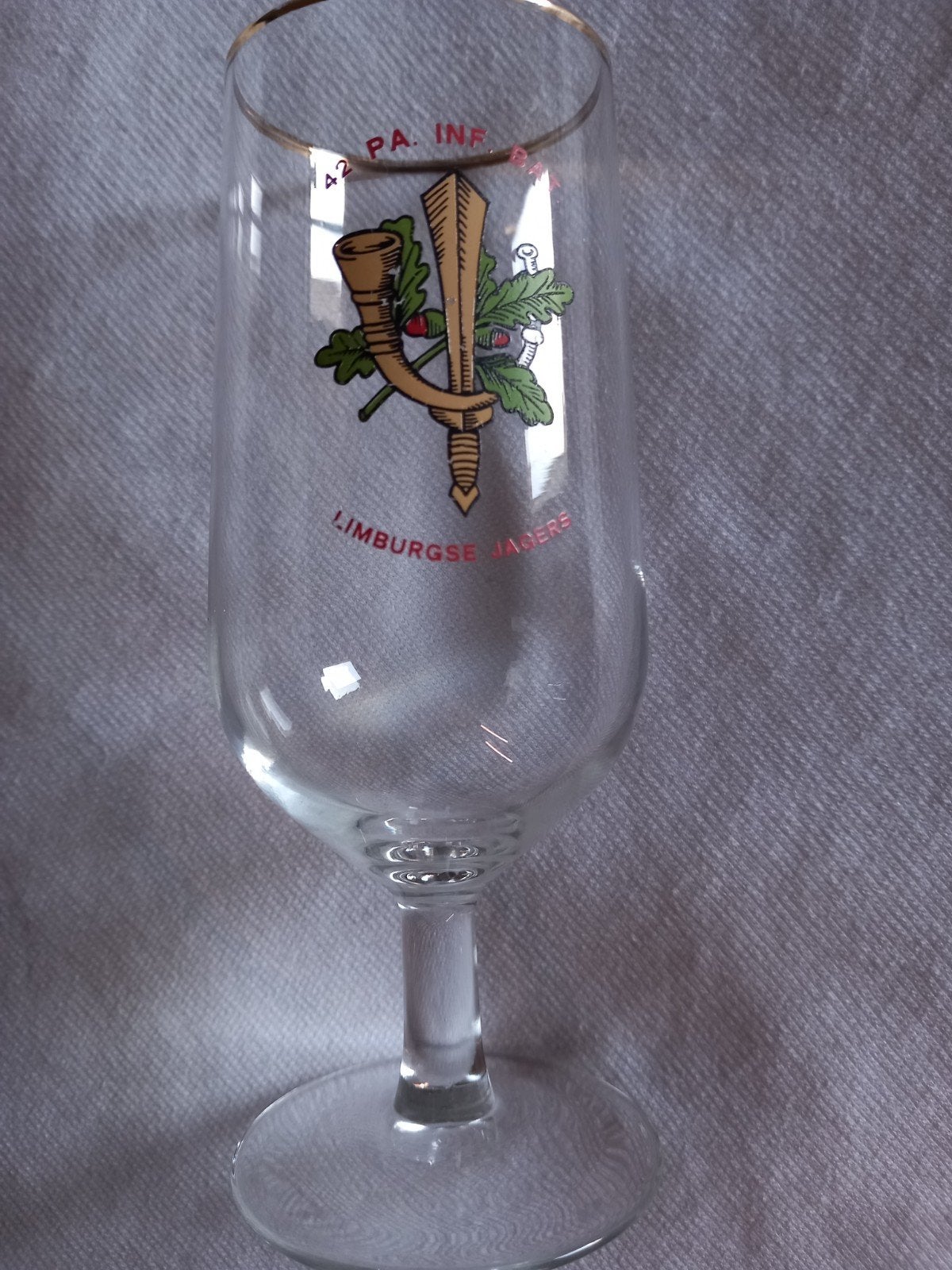 Bierglas 42 pantser infanterie bataljon Limburgse jagers, Ophalen of Verzenden, Landmacht, Nederland, Overige typen