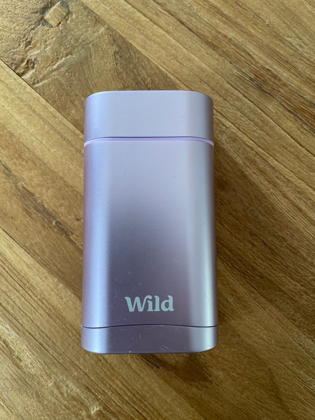 Wild ( ook Dove) Deodorant Houder -  zacht lila, Ophalen, Zo goed als nieuw, Deodorant of Bodyspray