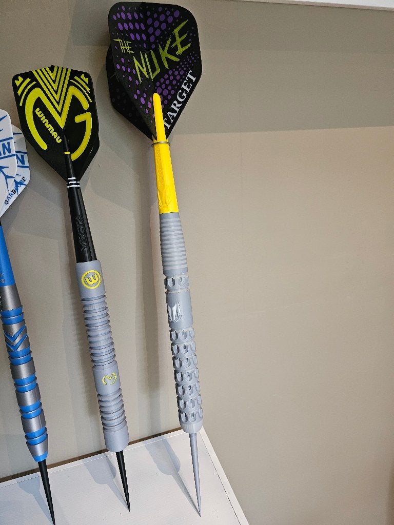 Gigantische dartpijl van uw favoriete dartspeler!, Hengelo OV, Nieuw, Ophalen of Verzenden, Pijlen